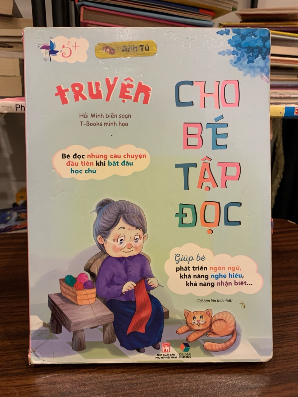 Truyện cho bé tập đọc – Hải Minh (biên soạn), T-Books (minh họa)