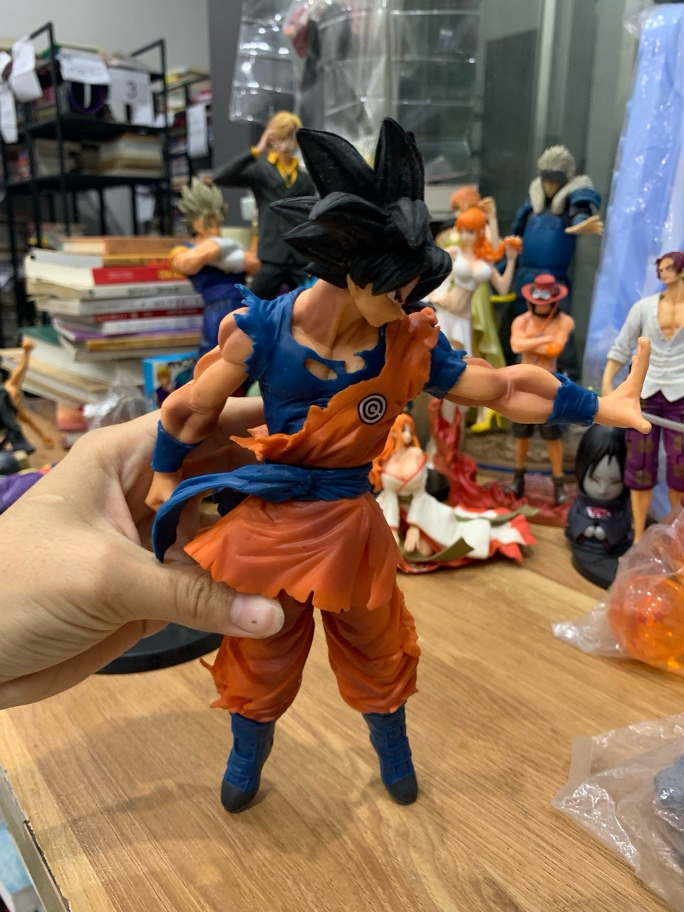 Mô hình Son Goku Bản Năng Vô Cực (Dấu Hiệu) - Super Dragon Ball Heroes Kỷ niệm 10 năm