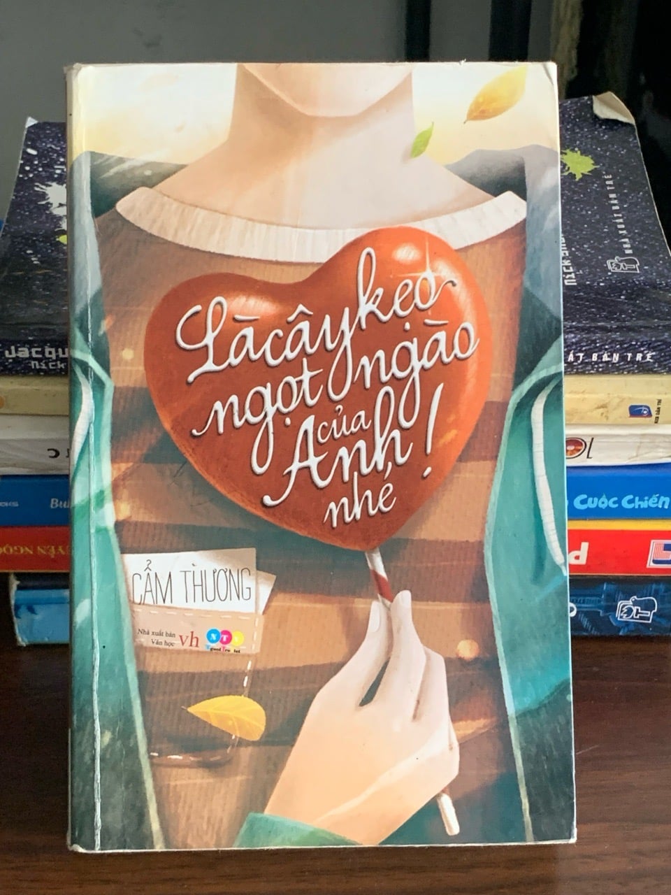 Là cây kẹo ngọt ngào của anh nhé! – Cẩm Thường