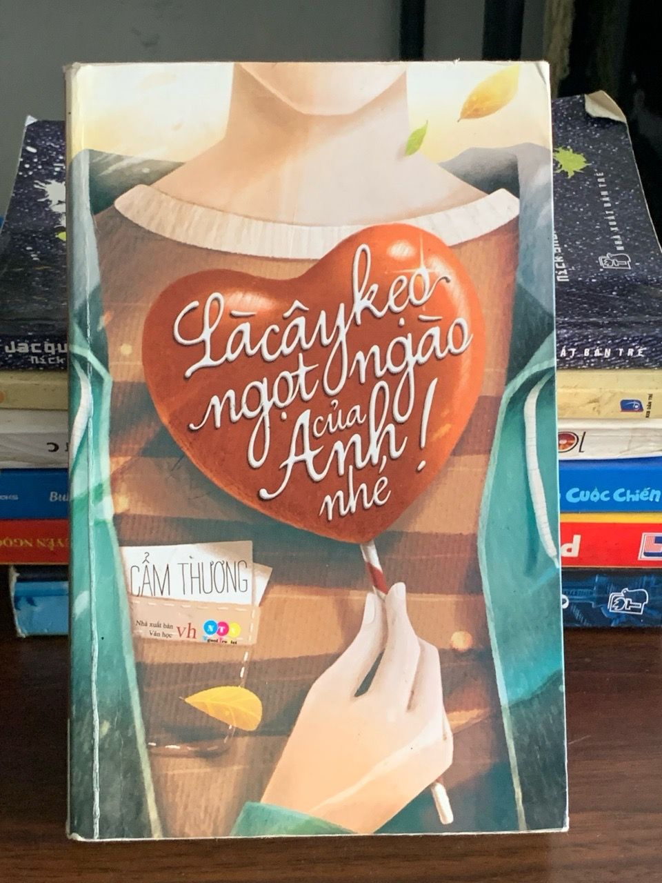 Là cây kẹo ngọt ngào của anh nhé! – Cẩm Thường