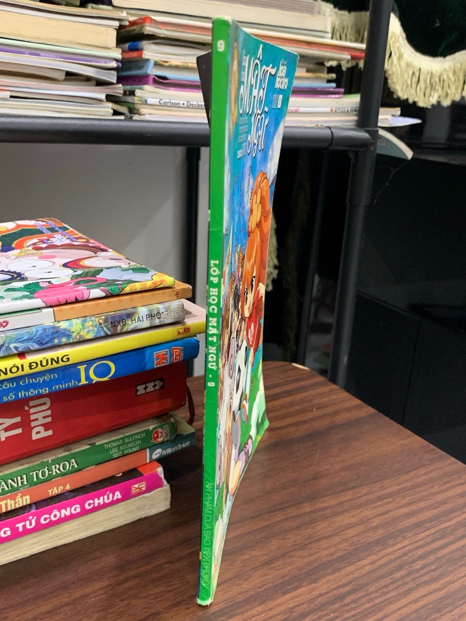 Lớp học mật ngữ tập 9- Đặc sản hoa học trò