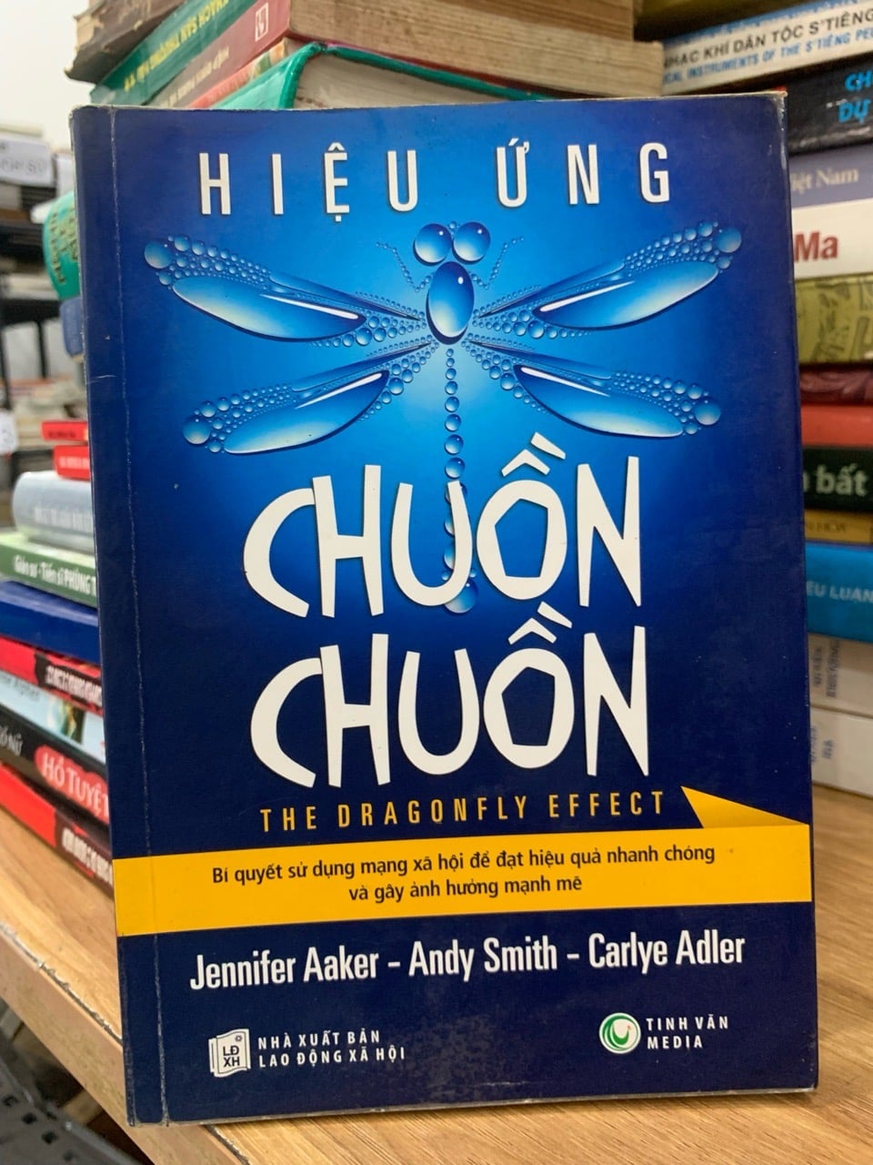 Hiệu ứng chuồn chuồn -Jennifer Aaker, Andy Simith ,Canrlye Adler