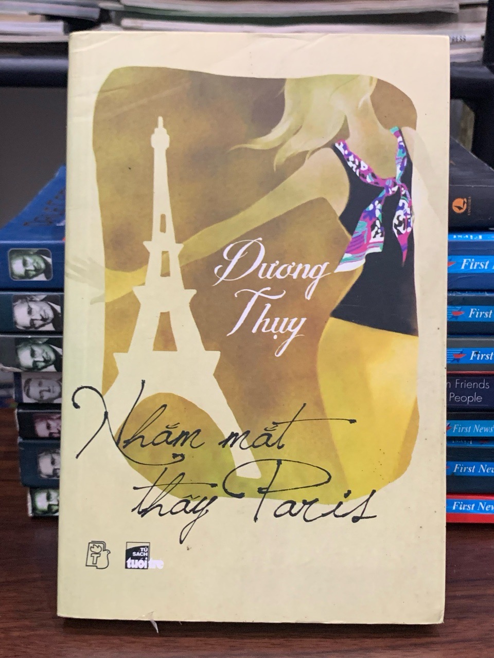 Nhắm thấy Paris- Dương Thuỵ