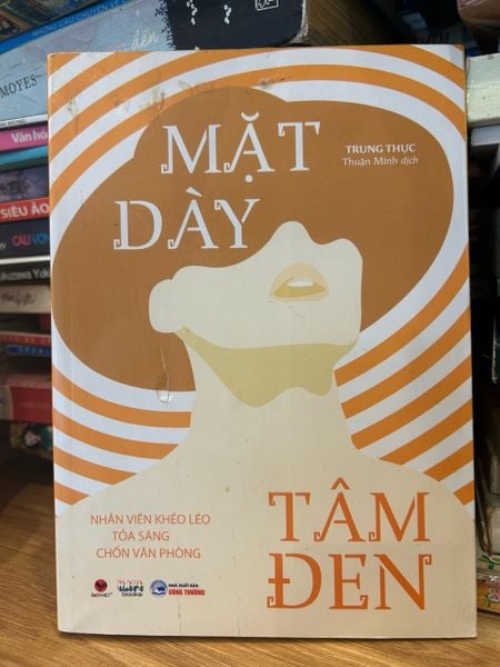Mặt dày tâm đen -Trung Thực dịch