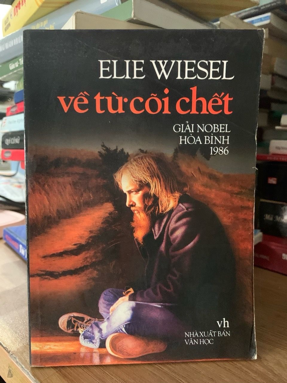 Về từ cõi chết -Elle Wiesel