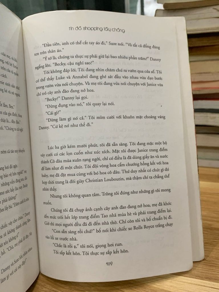 Tín đồ shopping lấy chồng -Sophie kinsella - Ảnh thực tế 5