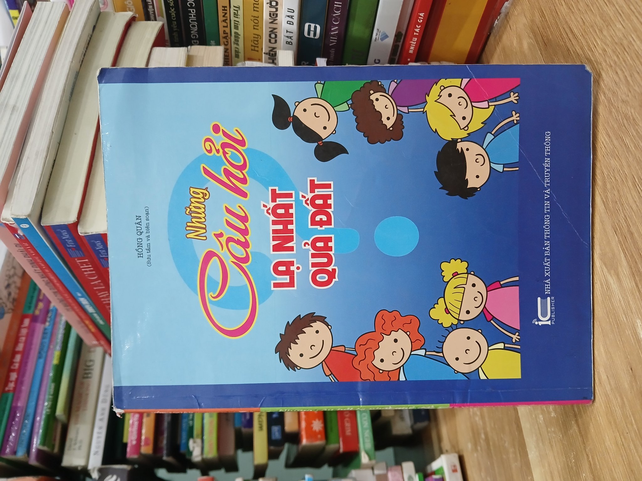 Những câu hỏi lạ nhất quả đất- Hồng Quân