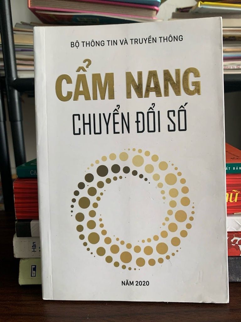 Cẩm nang chuyển đổi số – Bộ TT&TT (2020)