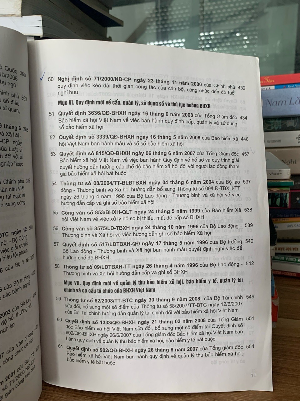 Chế độ chính sách mới về bảo hiểm xã hội bảo hiểm y tế -NXB Lao động