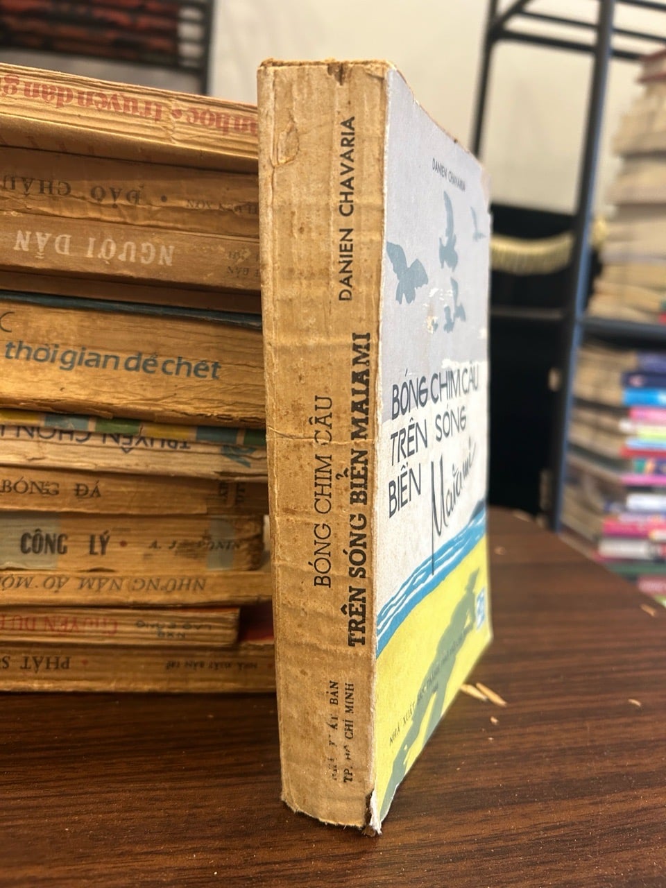 Combo Sách Cũ Mecobooks: Quản trị trong thời gian khủng hoảng -Hả và 4 cuốn khác