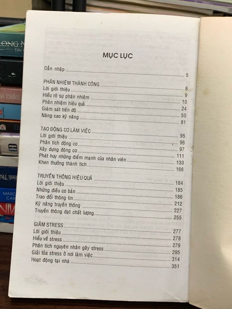 Cẩm nang quản trị — Robert Heller & Tim Hindle - Ảnh thực tế 5