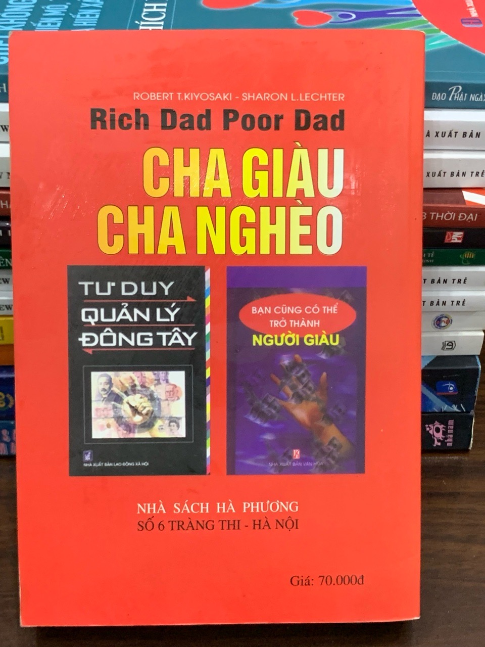 Ảnh sách Cha giàu cha nghèo – Robert T. Kiyosaki & Sharon L. Lechter