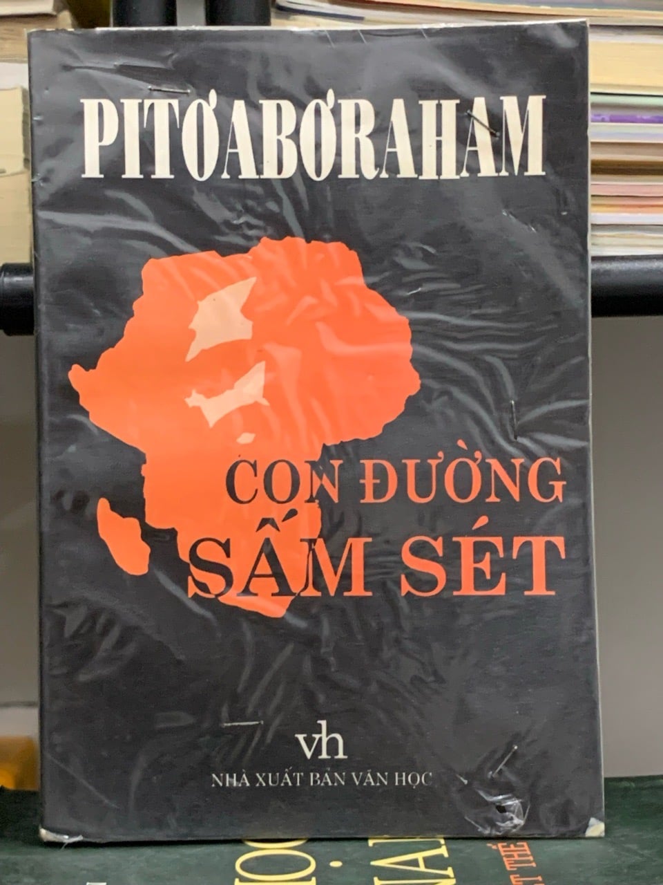 Con đường sấm sét – Pitơ Abơraham