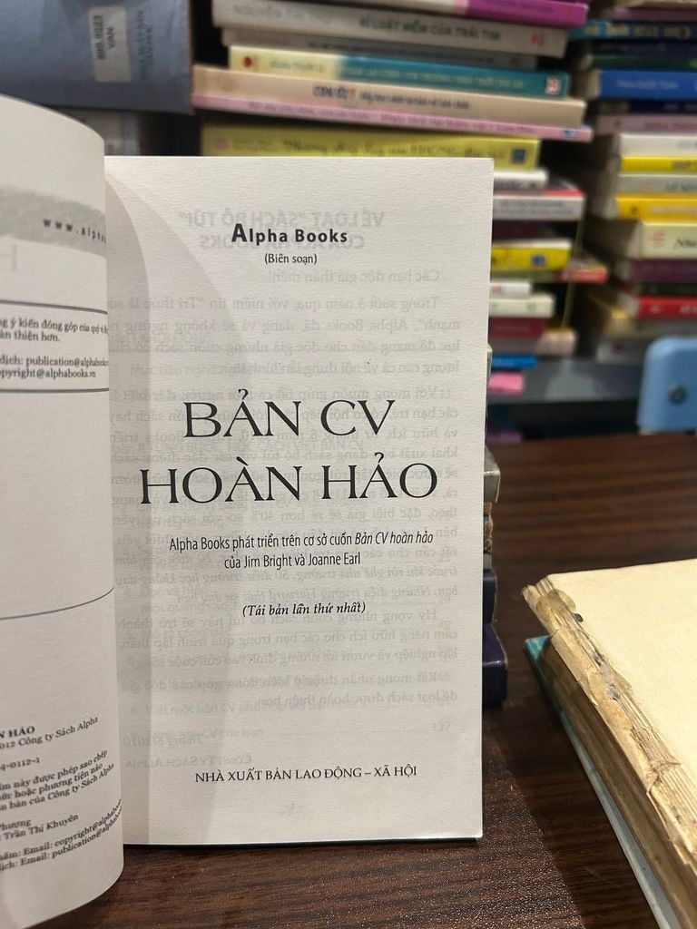 Bản CV Hoàn Hảo - Alpha Books - Alpha Books biên soạn - Ảnh thực tế 4