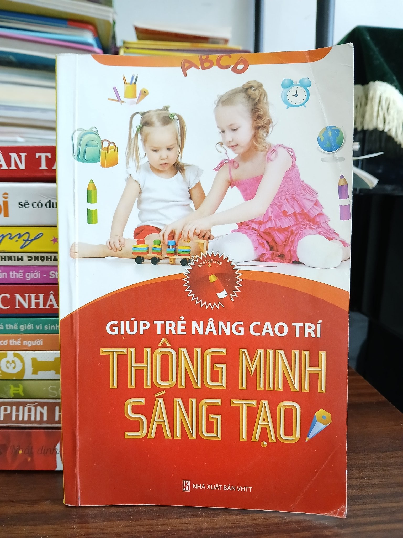 Giúp trẻ nâng cao trí thông minh sáng tạo – Nhiều tác giả