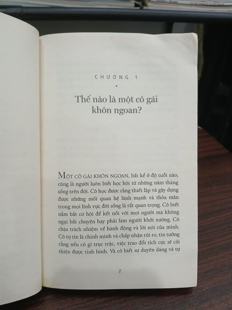 Gái khôn được tất — Mary Hartley - Ảnh thực tế 5