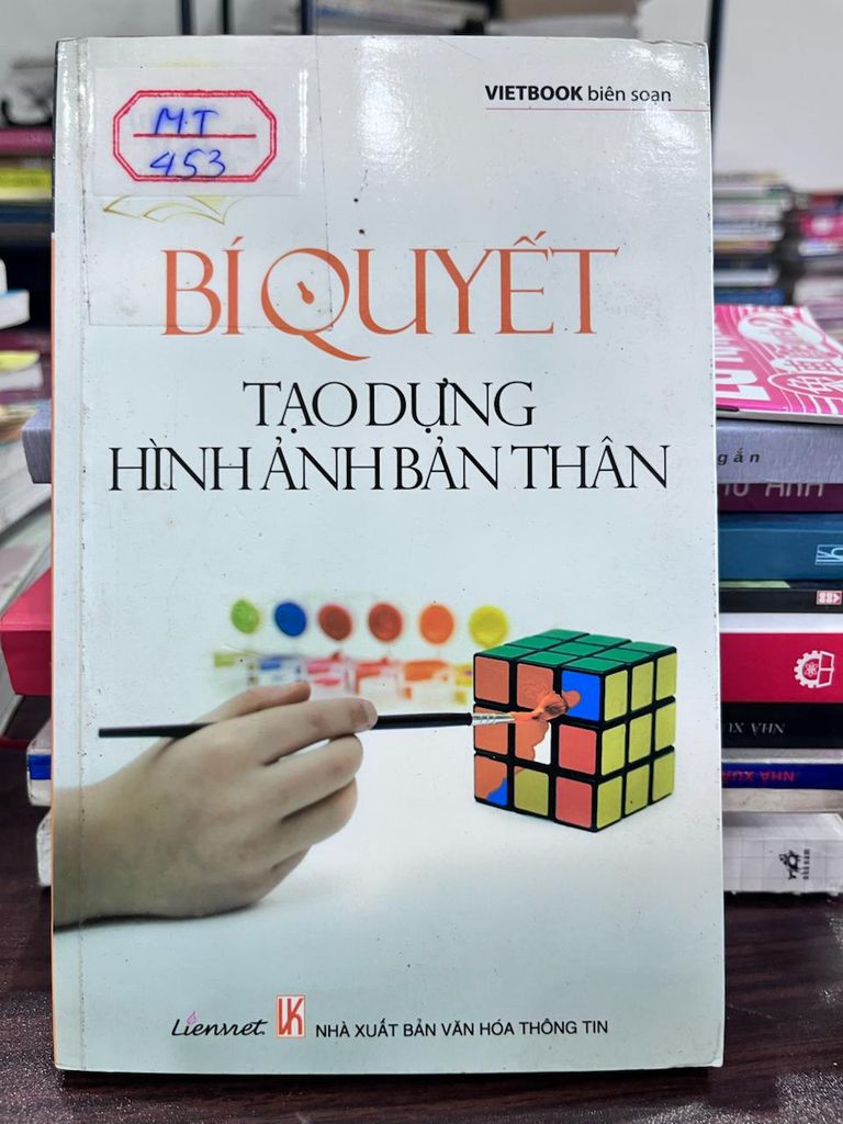 Bí Quyết Tạo Dựng Hình Ảnh Bản Thân - VIETBOOK - VIETBOOK biên soạn