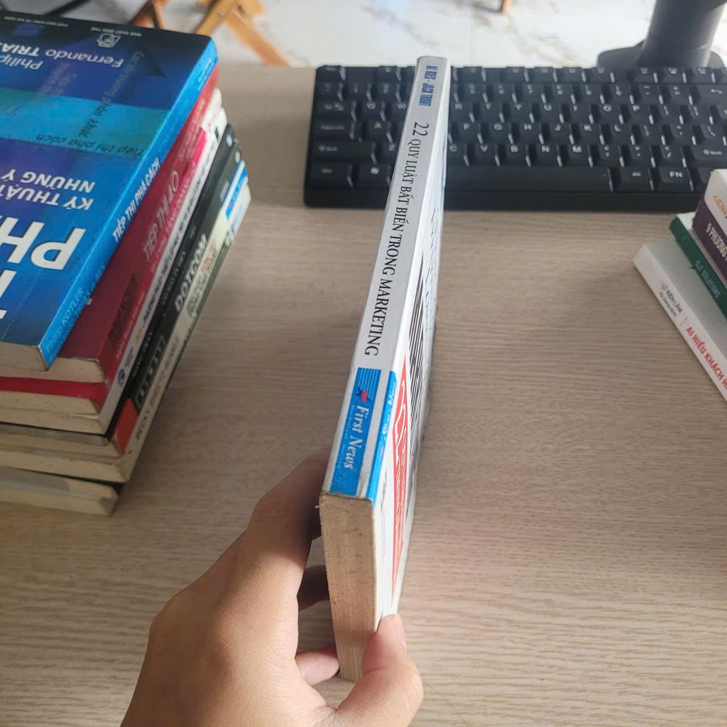 22 Quy Luật Bất Biến Trong Marketing – Al Ries, Jack Trout - Ảnh thực tế 8