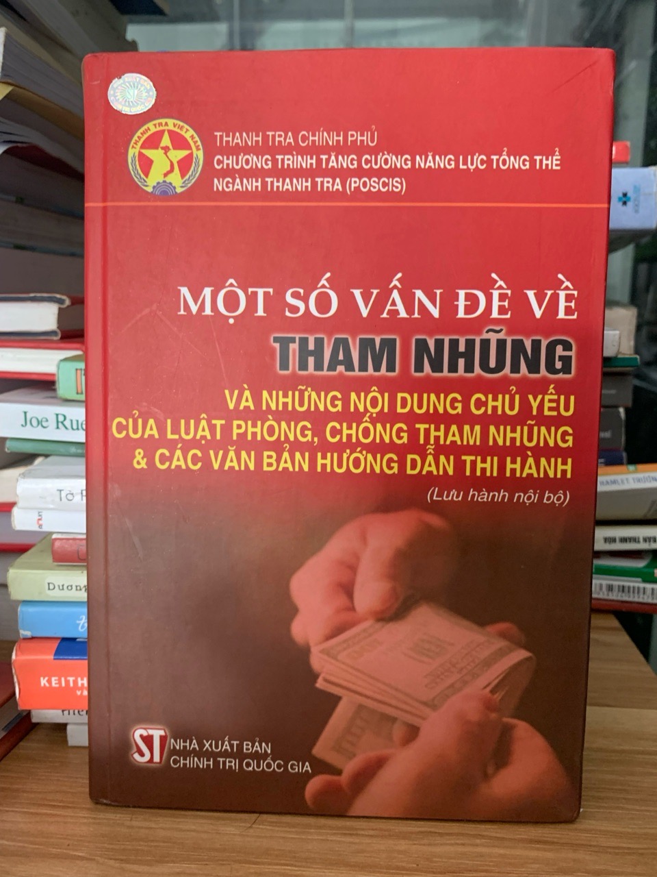 Một số vấn đề về tham nhũng
