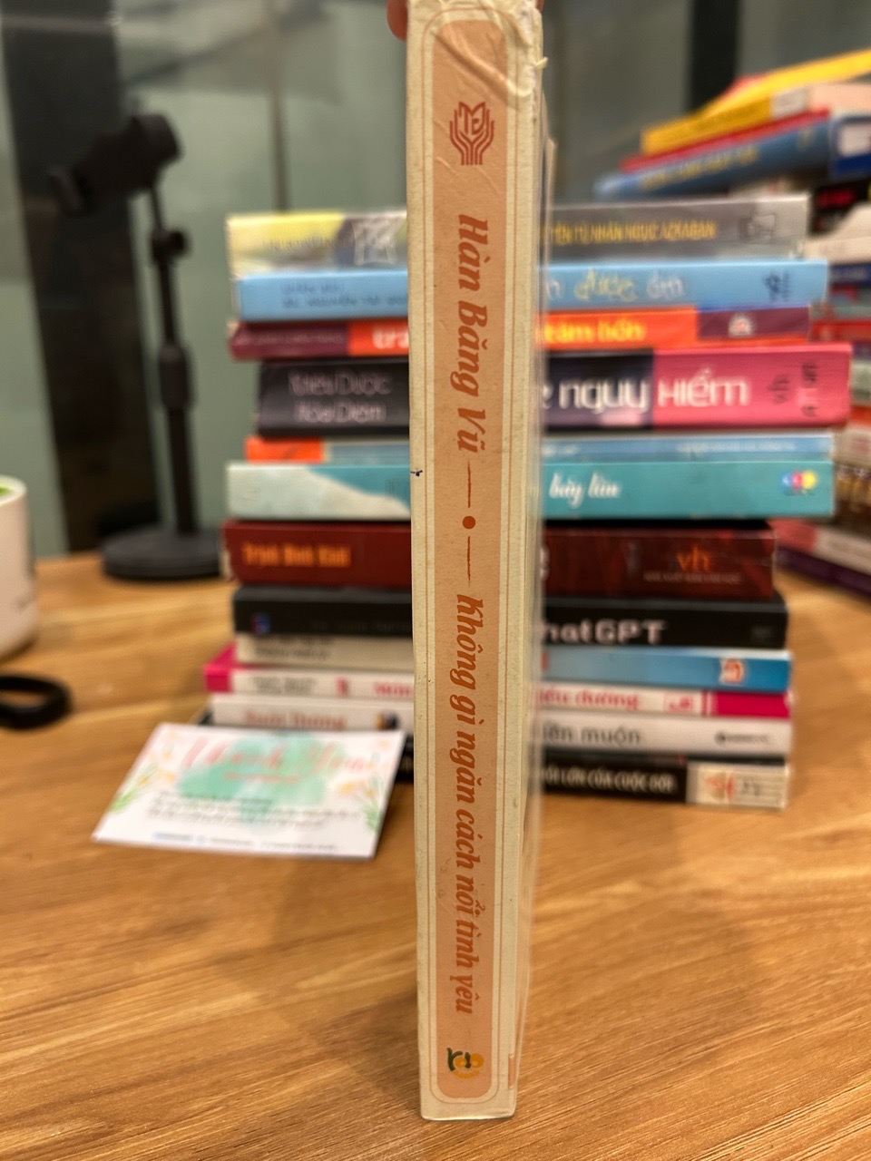 Không gì ngăn cách nổi tình yêu – Hàn Băng Vũ