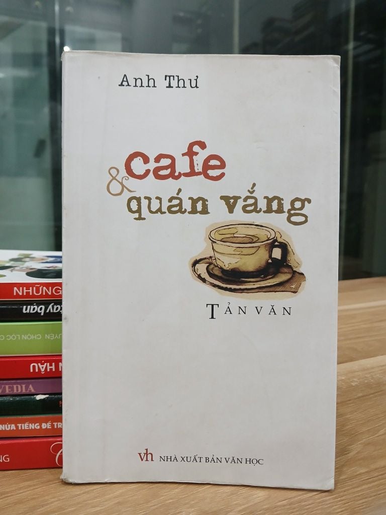 Cafe & quán vàng — Anh Thư