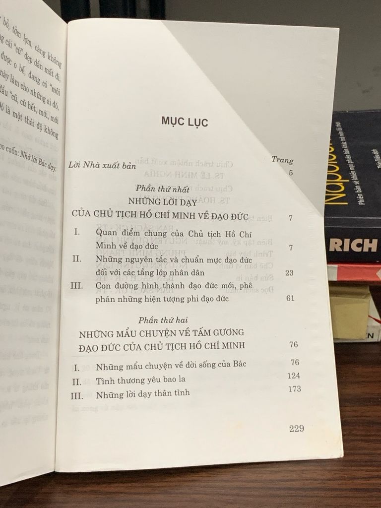 Một số lời dạy và mẩu chuyện về tấm gương đạo đức của Chủ tịch Hồ Chí Minh – (Bản in khác) - Ảnh thực tế 5