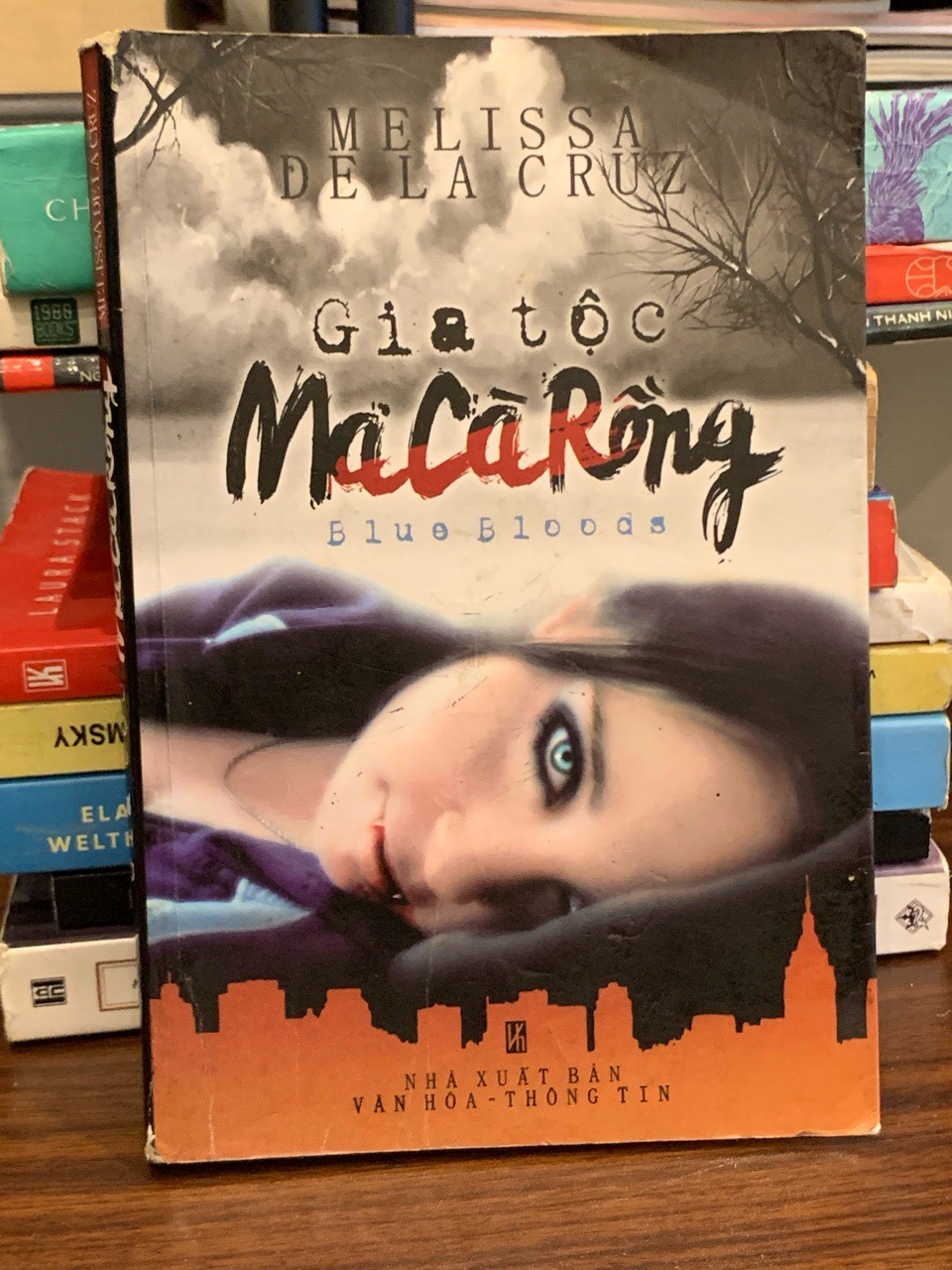 Gia tộc Ma Cà Rồng (Blue Bloods) – Melissa de la Cruz