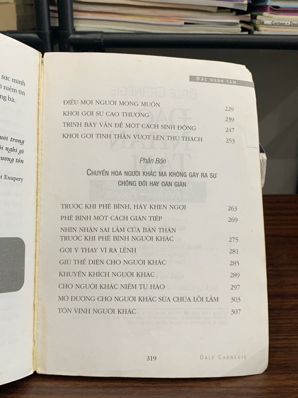 Đắc nhân tâm – Dale Carnegie (Nguyễn Minh Nhật xuất bản)