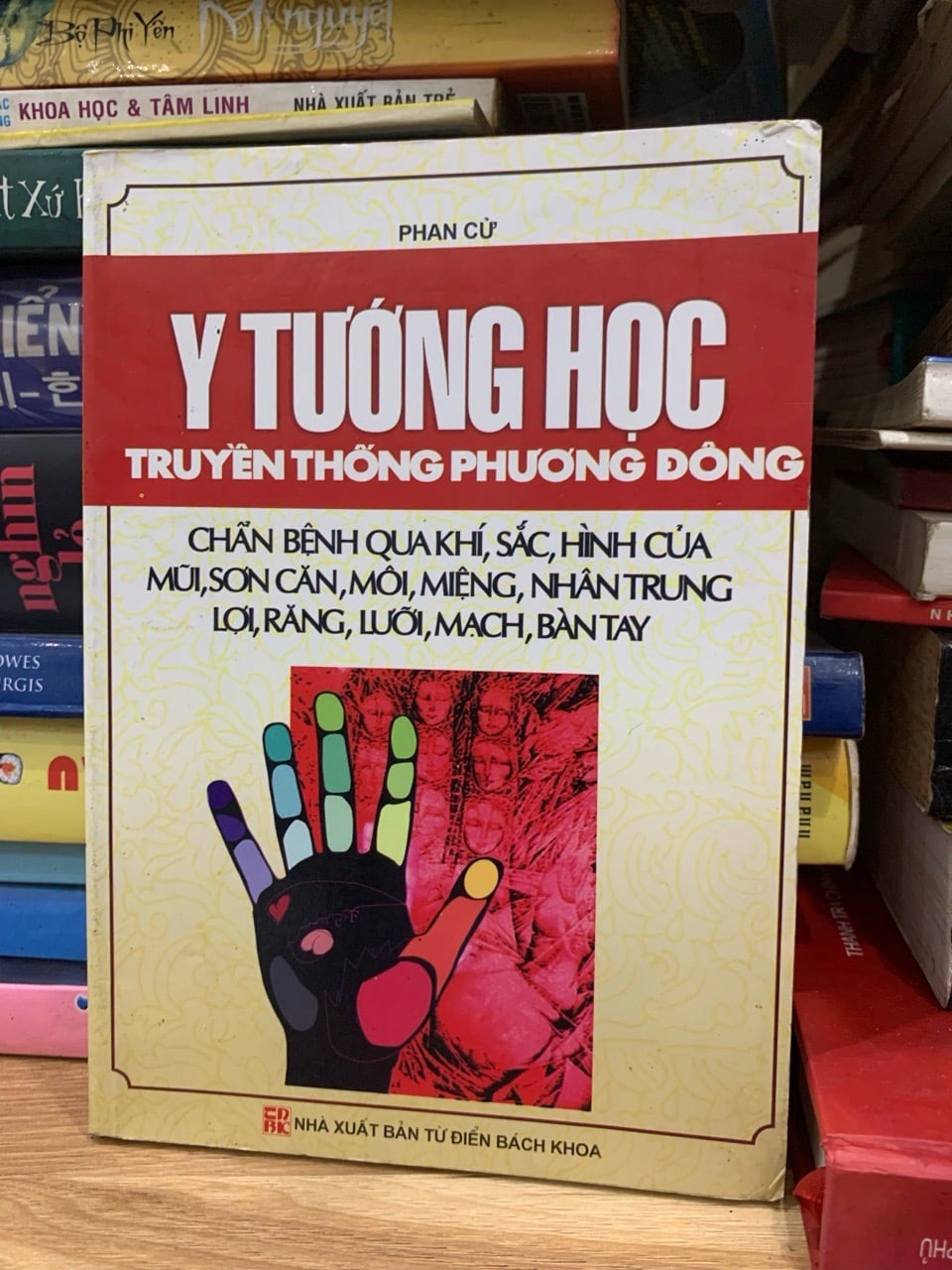 Y tướng học cổ truyền phương đông-Phan Cừ