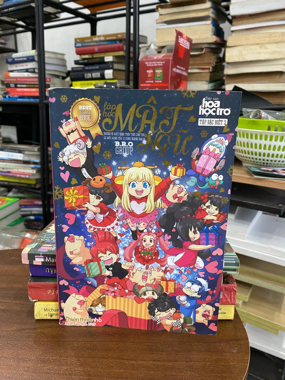 Lớp học Mật Ngữ - Tập Đặc Biệt 2: Những bí mật đồng thời còn thổ lộ những mợi xanh của 12 cung hoàng đạo - B.R.O Group