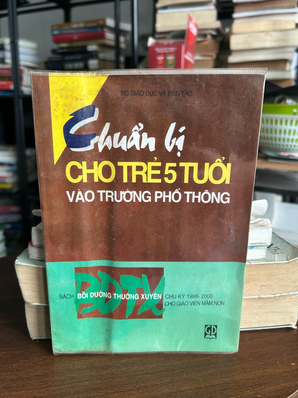 Chuẩn bị cho trẻ 5 tuổi vào trường phổ thông - None