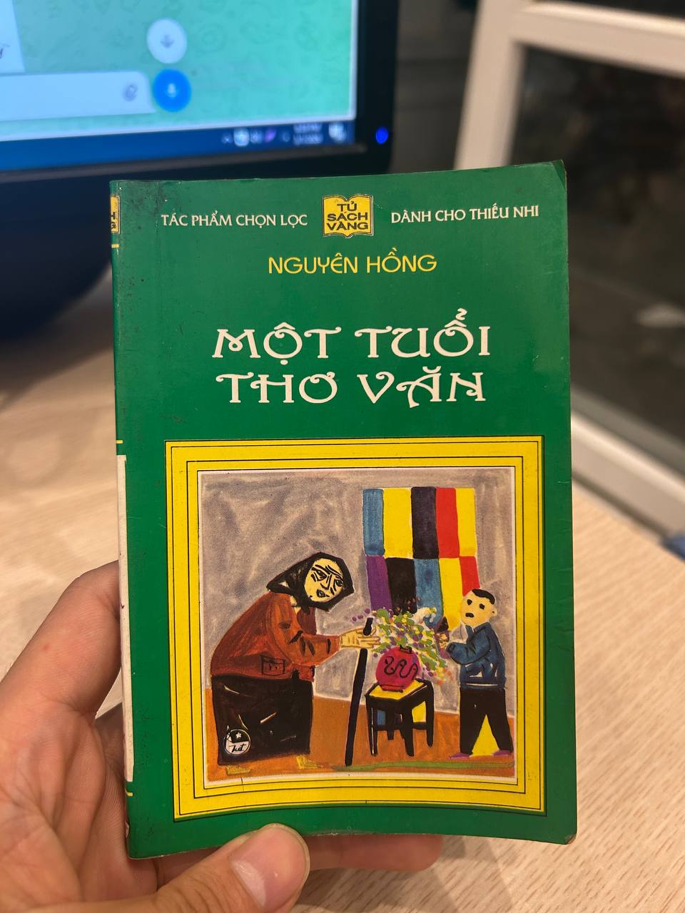 Một Tuổi Thơ Văn - Nguyên Hồng