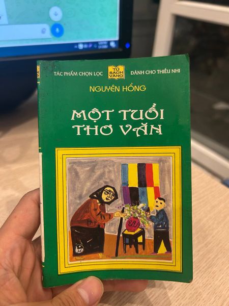 Một Tuổi Thơ Văn - Nguyên Hồng