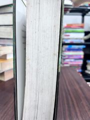 Harry Potter và Hòn đá Phù thủy - J.K. Rowling - ảnh 1