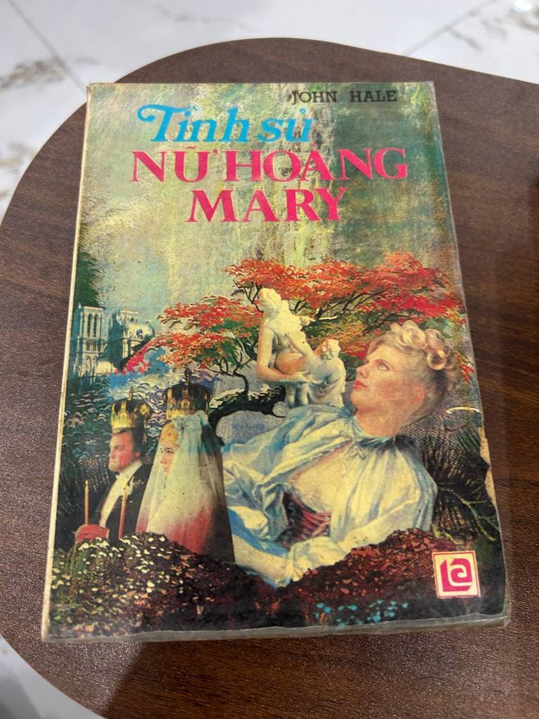 Tình Sử Nữ Hoàng Mary - John Hale