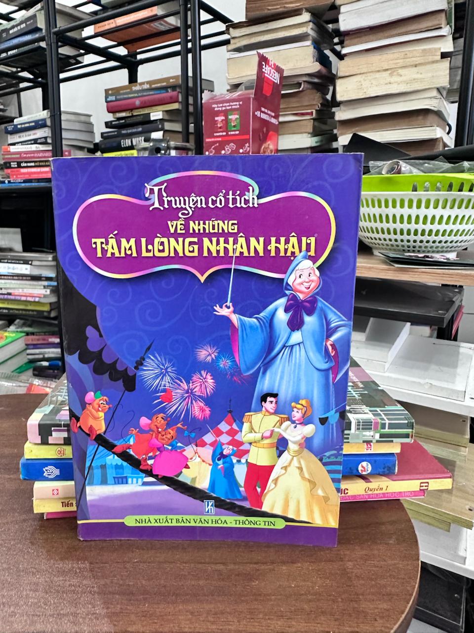 Truyện Cổ Tích Về Những Tấm Lòng Nhân Hậu - None