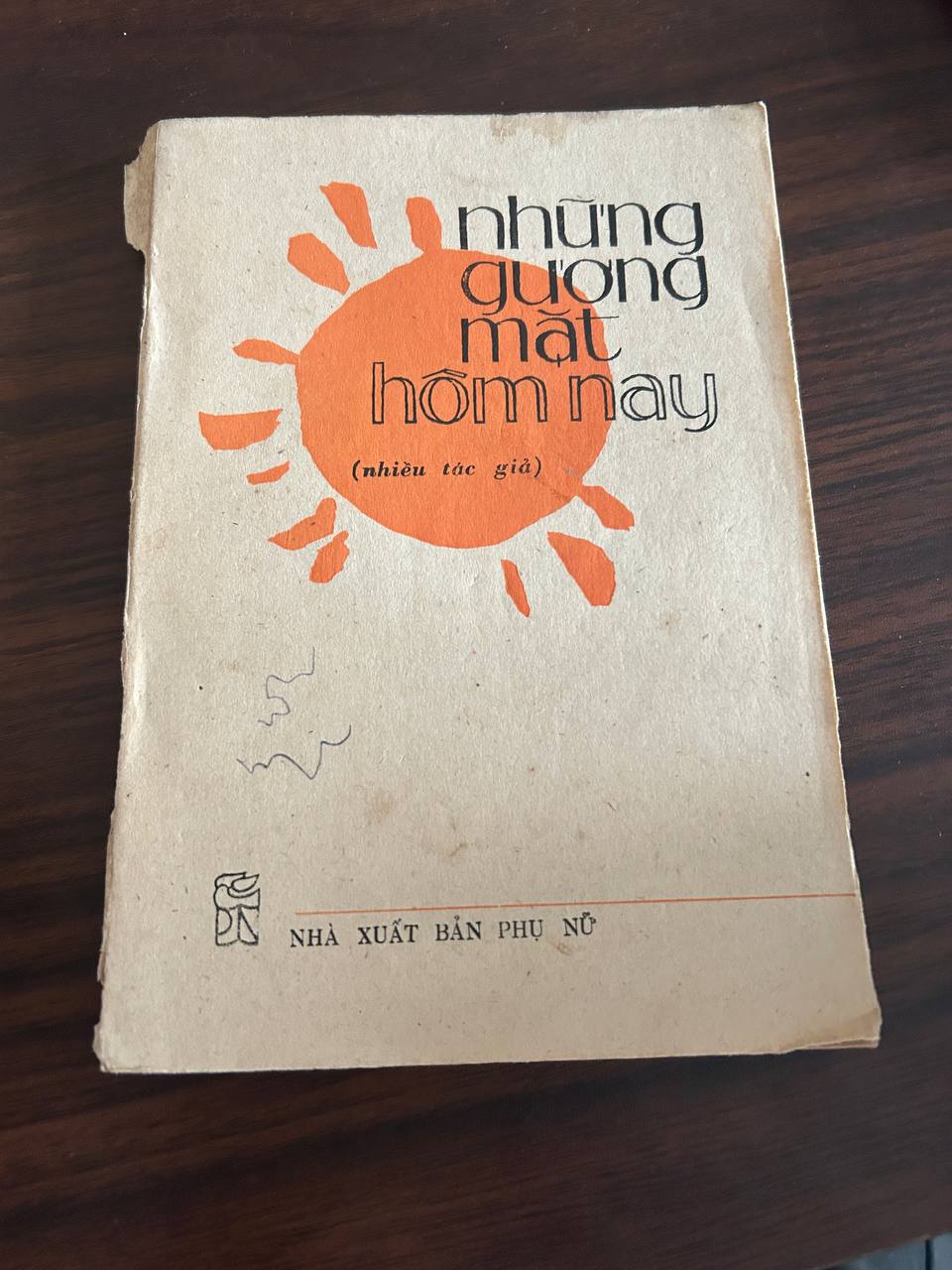 Những Gương Mặt Hôm Nay - Nhiều tác giả