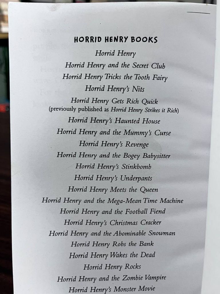 Horrid Henry and the Mega-Mean Time Machine - Francesca Simon - Ảnh thực tế 5