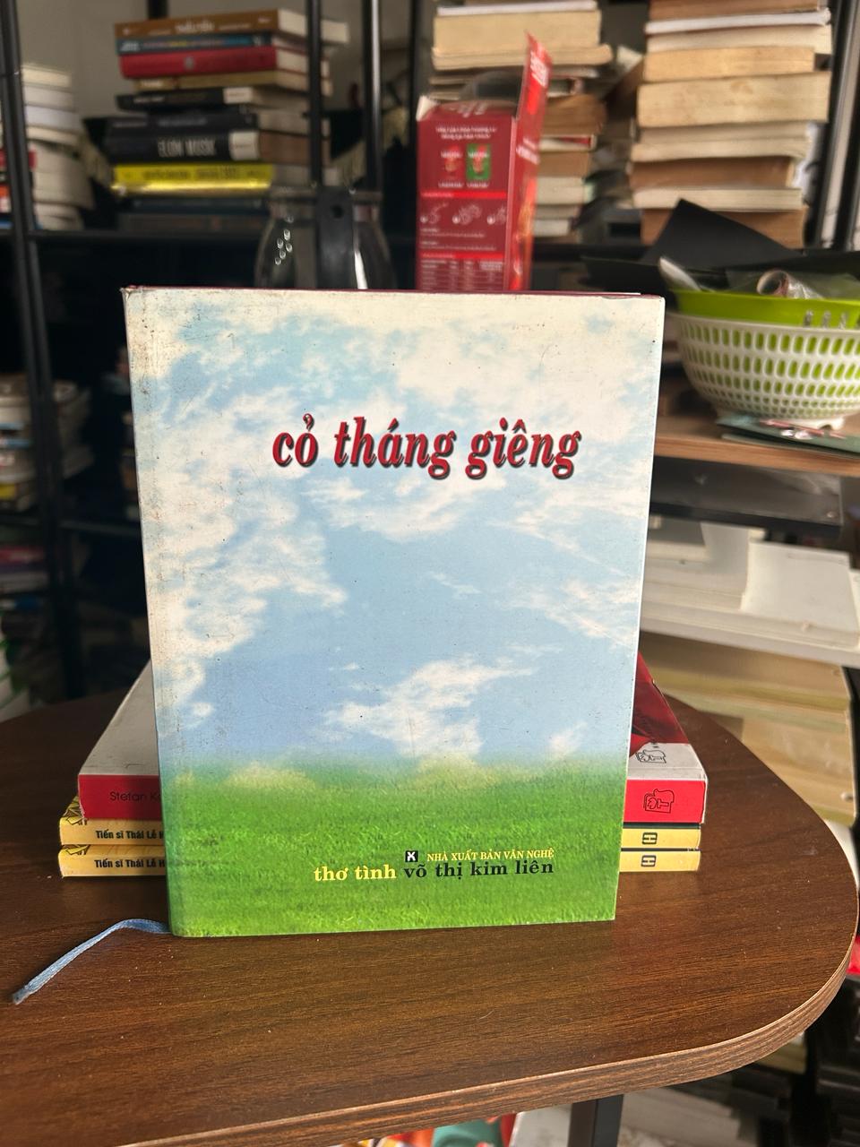 Cỏ Tháng Giêng - Võ Thị Kim Liên