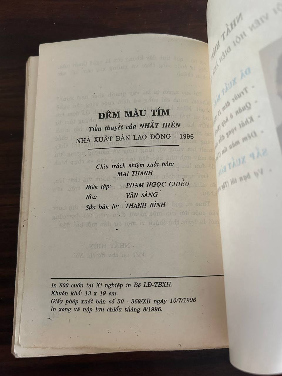 Đêm Màu Tím - Nhất Hiên
