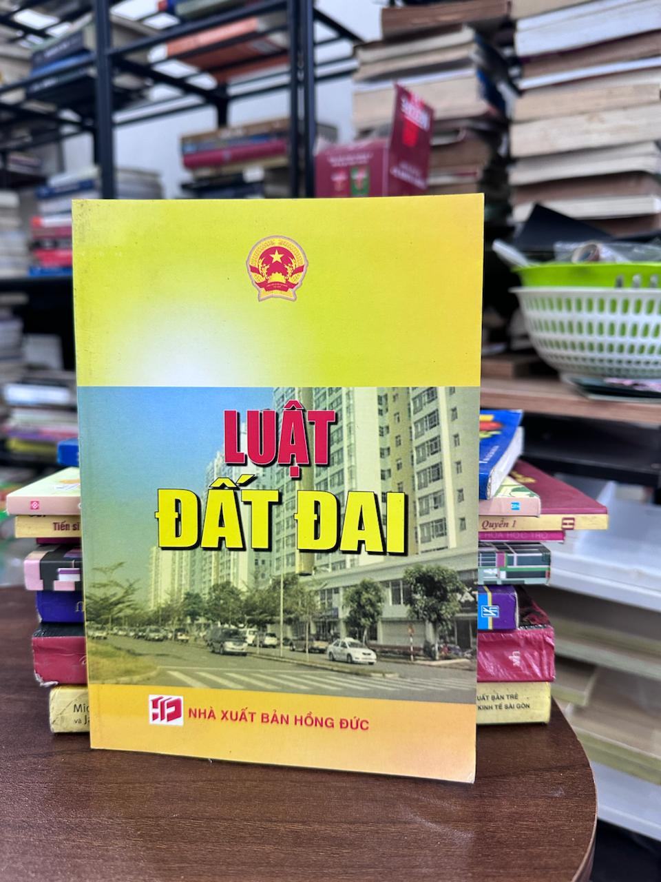 LUẬT ĐẤT ĐAI - None