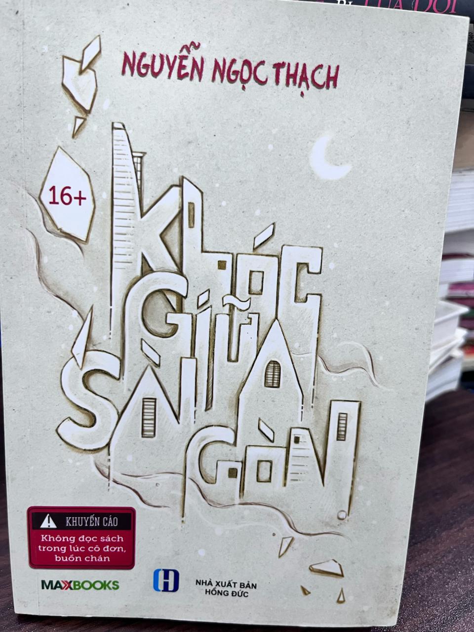 Khóc Giữa Sài Gòn - Nguyễn Ngọc Thạch