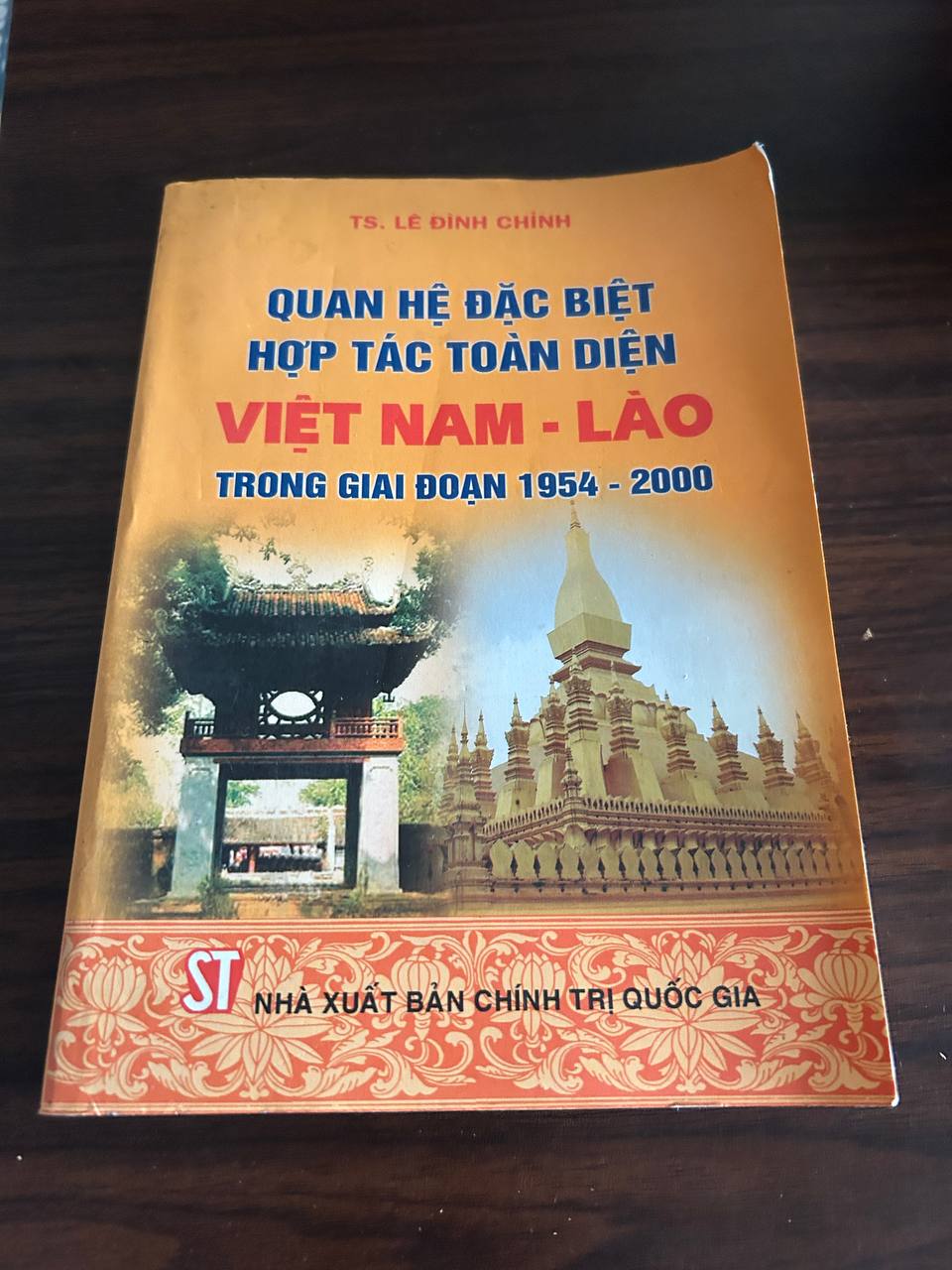 QUAN HỆ ĐẶC BIỆT HỢP TÁC TOÀN DIỆN VIỆT NAM - LÀO TRONG GIAI ĐOẠN 1954 - 2000 - TS. LÊ ĐÌNH CHÍNH