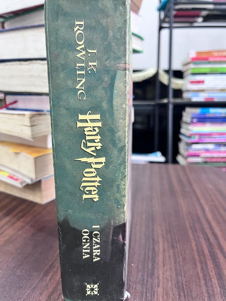 Harry Potter và Hòn đá Phù thủy - J.K. Rowling - Ảnh thực tế 3