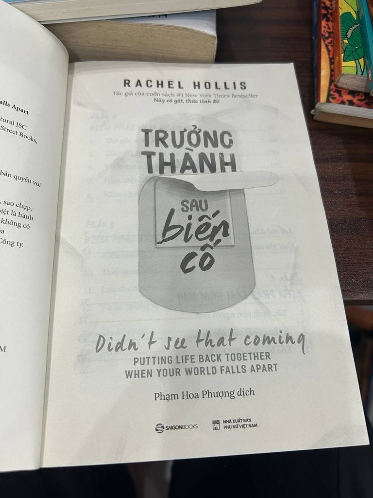 Trưởng Thành Sau Biến Cố - Didn't See That Coming - Rachel Hollis - Ảnh thực tế 4
