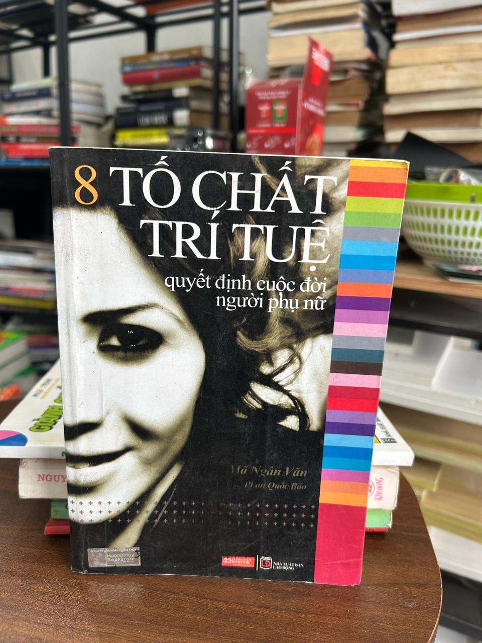 8 Tố Chất Trí Tuệ Quyết Định Cuộc Đời Người Phụ Nữ - Mã Ngân Văn