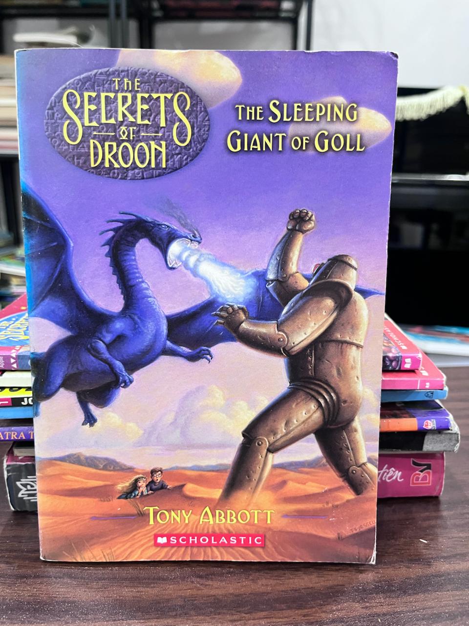 The Secrets of Droon: The Sleeping Giant of Goll - Tony Abbott