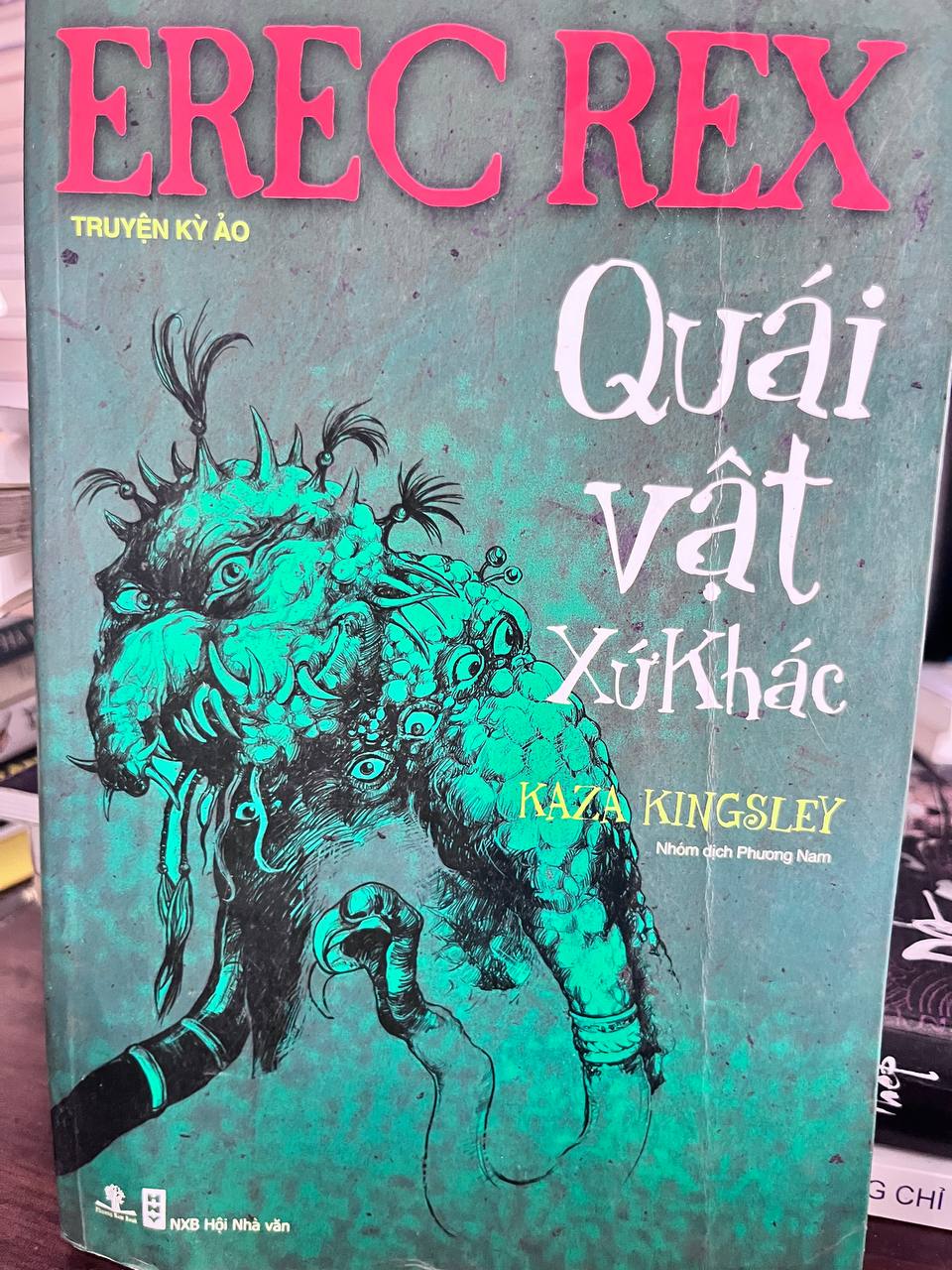 Erec Rex: Quái vật xứ khác - Kaza Kingsley