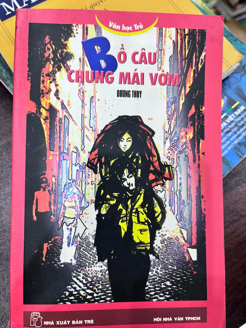 Bồ Câu Chung Mái Vòm - Dương Thụy
