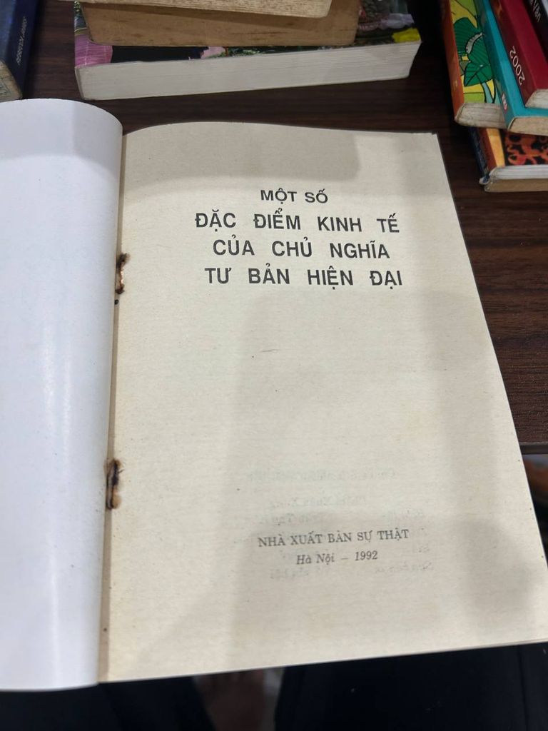 Tôi Sống Với Cộng Sản - Không rõ - Ảnh chụp thực tế